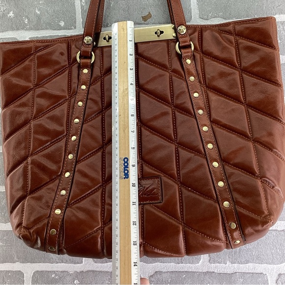 Patricia Nash Cinnamon Benvenuto Tote-Quilted Distressed Leather & Wallet - Picture 3 of 10